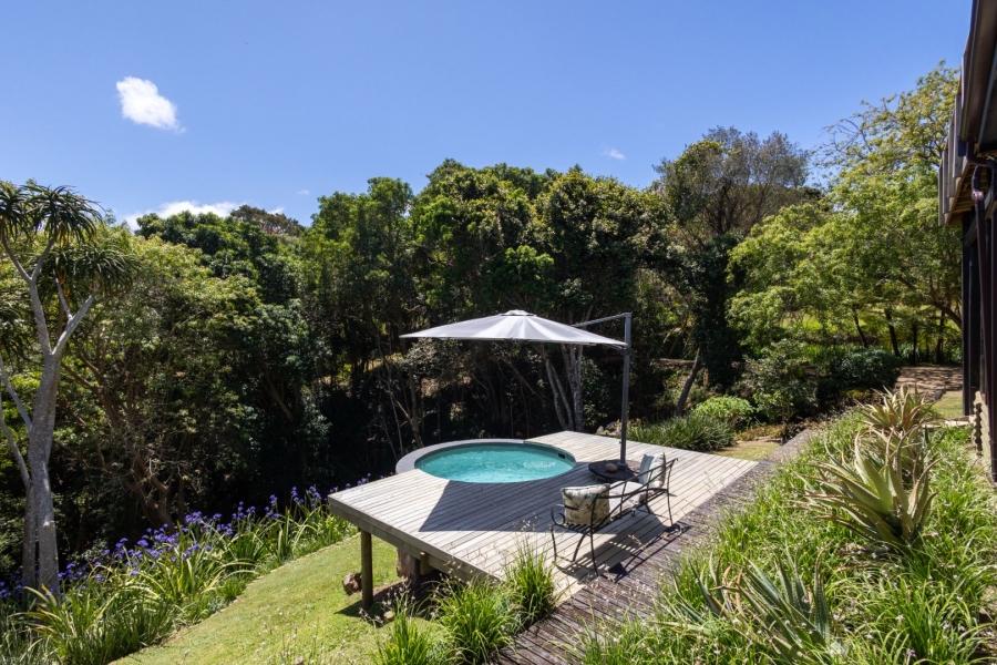 3 Bedroom Property for Sale in The Crags Western Cape